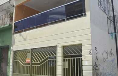 Imagem: Casa, 7/4, sacada, 2vgs na Generalíssimo