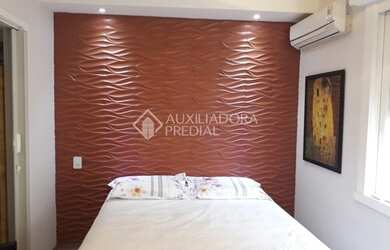 Imagem 7: PORTO ALEGRE - Apartamento Padrão - Jardim do Salso