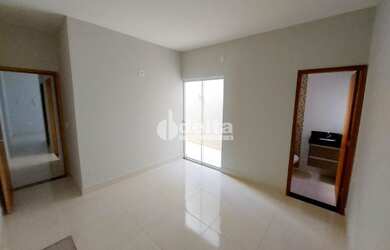 Imagem 4: Apartamento para aluguel, 2 quartos, 1 suíte, 1 vaga, Loteamento Portal do Vale II - Uberl