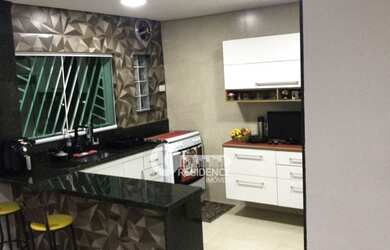 Imagem 2: Casa á venda (280m²) com 3 quartos em Vila Palmares, Santo André - SP