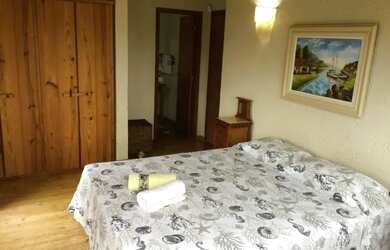 Imagem 7: Casa em condomínio fechado com piscina e vista para lagoa