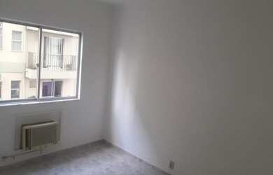 Imagem 2: RIO DE JANEIRO - Apartamento Padrão - MEIER