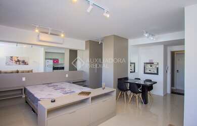 Imagem 7: PORTO ALEGRE - Apartamento Padrão - Chácara das Pedras