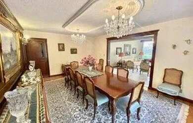 Imagem 2: Casa para venda tem 387 metros quadrados com 5 quartos em Vila Madalena - São Paulo - SP