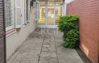 Imagem 2: Casa para Venda - 180m², 3 dormitórios, sendo 1 suites, 3 vagas - Cristal