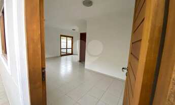 Imagem 3: Linda casa de 04 dormitórios em condomínio fechado na Saúde