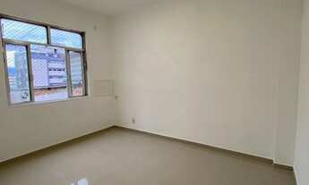 Imagem 6: Apartamento em Nilópolis, 4 quartos