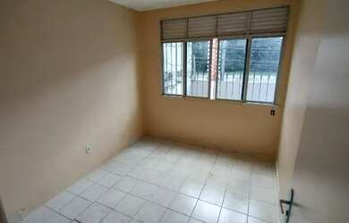 Imagem 5: Casa no Vieiralves - Excelente localização