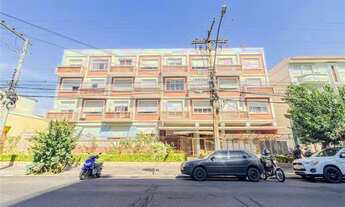 Imagem 2: Apartamento de frente com sacada de 108 metros de área privativa e vaga escriturada na S