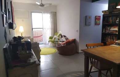 Imagem 2: Excelente apartamento de dois quartos com varanda em Laranjeiras