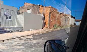 Imagem 4: Casa bem localizada facil acesso px prefeitura supermercado alzira pra vender