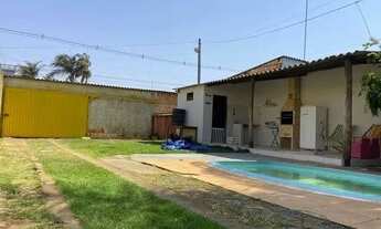 Imagem: Casa a venda possui 160 metros quadrados