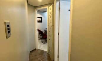 Imagem 4: Linda sala comercial disponível para locação no Ed. Manchester no centro de Taubaté/SP