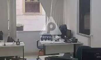 Imagem 7: Sala Comercial de 43 m² no Centro do Rio R$115.000,00