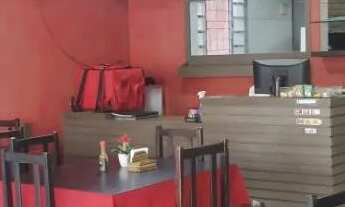 Imagem: Vendo pizzaria. Funcionando