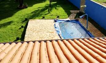 Imagem: Sitio com piscina em condominio fechado