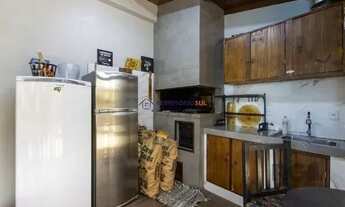 Imagem 7: Casa em Porto Alegre, no bairro Aberta Dos Morros, com 5 dormitório(s), e 5 banheiros, à v