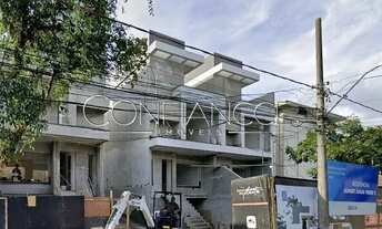 Imagem 7: Casa com 6 quartos a venda no Agua Verde, Curitiba - PR