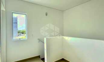 Imagem 7: CASA GEMINADA 2 SUÍTES VARANDA 1 VAGA COBERTA NOVA PALHOÇA/SC