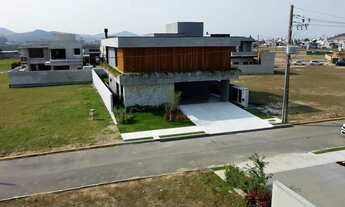 Imagem 3: Casa com 5 dormitórios à venda sendo 5 suítes, 352 m² por - R$ 6.500.000,00 - Santa Regina