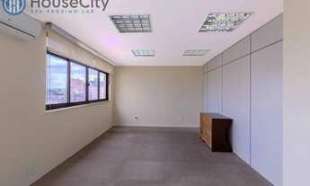 Imagem 4: CONJUNTO COMERCIAL LOCALIZADO NA PRAÇA JOÃO MENDES