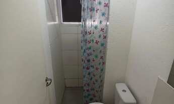 Imagem 5: Alugo Apto 2/4, sala, banheiro e cozinha/área de serviço