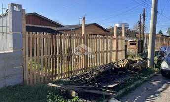 Imagem 6: Terreno 11x40m - 440m² com 3 casas de madeira no bairro Harmonia - Canoas