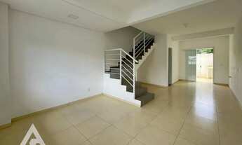 Imagem 3: Sobrado de 2 suítes para locação por R$ 1.900,00 - Bairro Itoupavazinha - Blumenau/SC