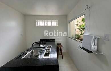 Imagem 5: Casa para alugar, 4 quartos, Fundinho - Uberlândia/MG - Rotina Imobiliária