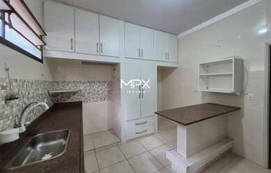 Imagem 4: Casa para alugar em Piracicaba, Alemães, com 4 quartos, com 302.5 m²