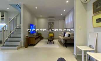 Imagem 2: Marina Costabella em Angra dos Reis