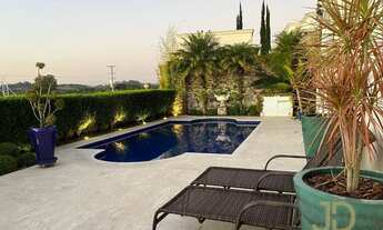 Imagem 6: Térrea, Neoclássica no Veduta Verde com piscina e fantástica adega