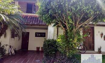 Imagem 2: Casa com 4 dormitórios à venda, 221 m² por R$ 750.000,00 - Ipanema - Porto Alegre/RS