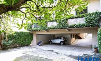 Imagem 3: SOBRADO - ACLIMAÇÃO - SP