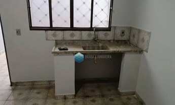 Imagem 5: Casa com 2 dormitórios para alugar, 60 m² por R$ 750/mês - Centro - Ipiguá/SP