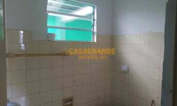 Imagem 3: Casa para venda com 90 metros quadrados com 3 quartos em Vila Tatetuba - São José dos Camp