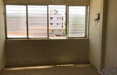 Imagem 5: Apartamento para aluguel e venda com 54 metros quadrados com 2 quartos em Boa Viagem - Rec