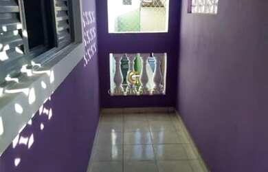 Imagem 2: ML-Sobrado para aluguel possui 200 metros quadrados com 4 quartos