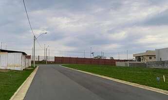 Imagem 3: Terreno em condomínio no Jardins Nápoles - Bairro Alphaville em Senador Canedo