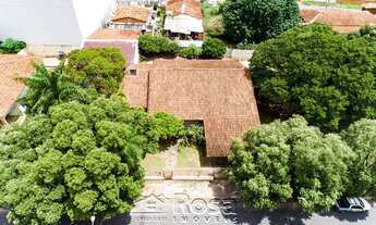 Imagem: PRÓXIMO A SUPERMERCADO, HOSPITAL