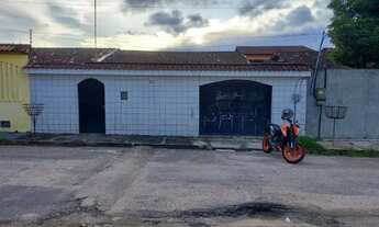 Imagem: Casa no Conj Cordeiro de Farias de Frente