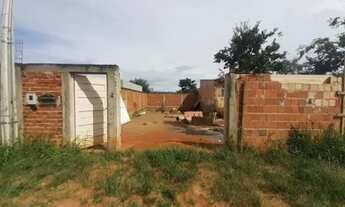 Imagem: Vendo lote com emergência no Jardim Botânico