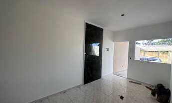 Imagem 2: Procurando casa com espaço para expandir? Essa é perfeita para vc!