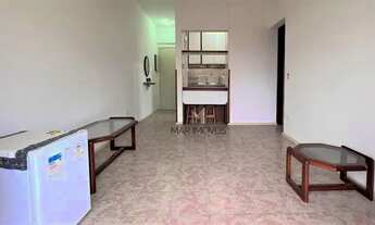 Imagem 2: Apartamento no Guarujá, na praia das Astúrias, 50 metros de área útil, sacada, lazer e 1