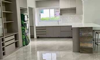 Imagem 6: Linda casa 4 quartos 4 suítes na pista km13 com todas as taxas inclusas e energia solar