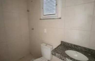 Imagem 7: Casa para venda possui 77 metros quadrados com 2 quartos em Luzardo Viana - Maracanaú - CE