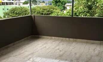 Imagem: Alugo casa com terraço em Jardim Primavera