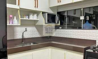 Imagem 7: Lindo triplex com 3 quartos sendo 1 suíte com armários R$ 2.600,00/mês