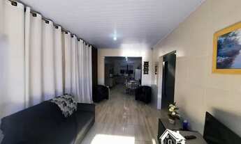 Imagem 5: Casa de Alto Padrão com 3 Dormitórios e Espaço Gourmet com Churrasqueira no Centro de Cidr