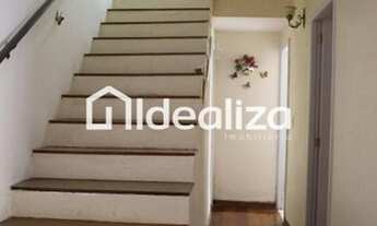 Imagem 5: Casa para Venda em Teresópolis, Várzea, 4 dormitórios, 1 suíte, 3 banheiros, 5 vagas